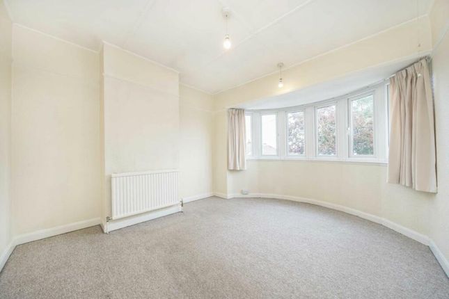 18, Glasbrook Avenue, Twickenham photo 5