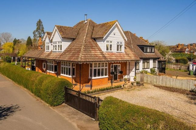 Thumbnail Detached house for sale in Abbotsbrook, Bourne End