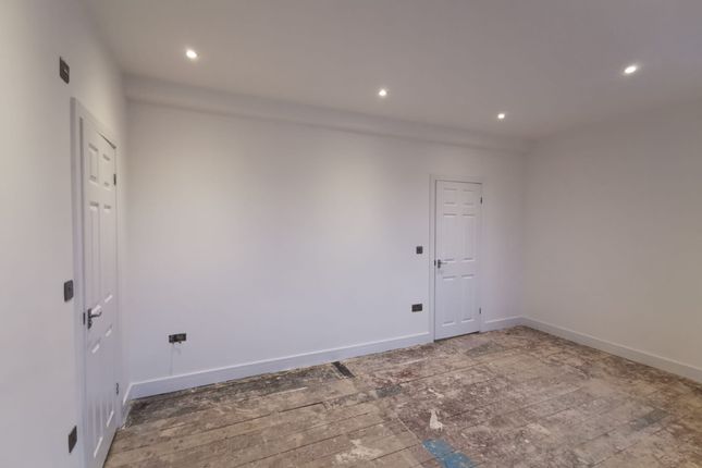 27a, Bridge Street, Pinner photo 5