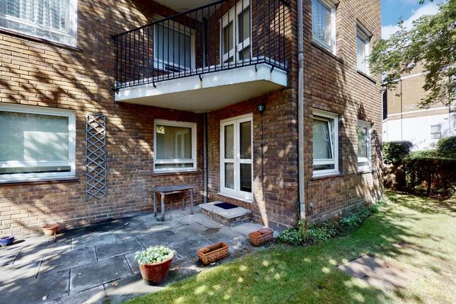 Flat for sale in Church Road, Richmond