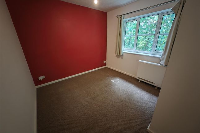 42, Probert Close, Crewe photo 4