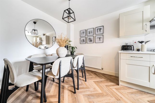 29, Mayfly Mews, Bedford photo 3