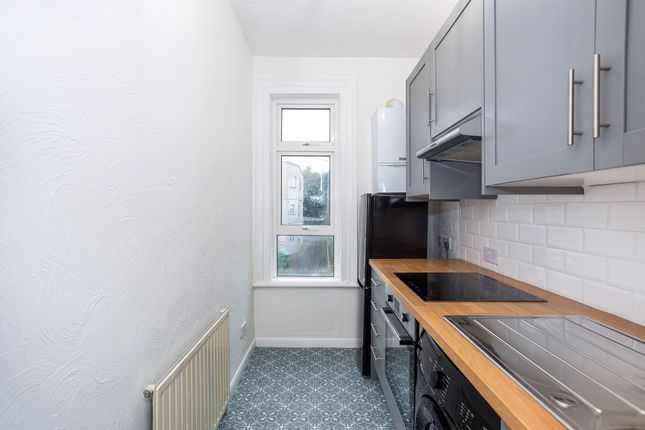 25B Lancaster Gardens, Southend-On-Sea photo 5