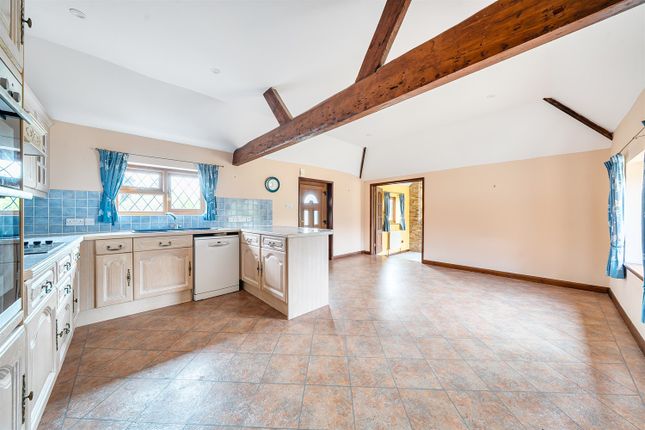 Malden Farm, Southwater, Horsham photo 4