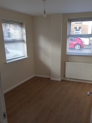 Flat for sale in Sutton Road, Watford
