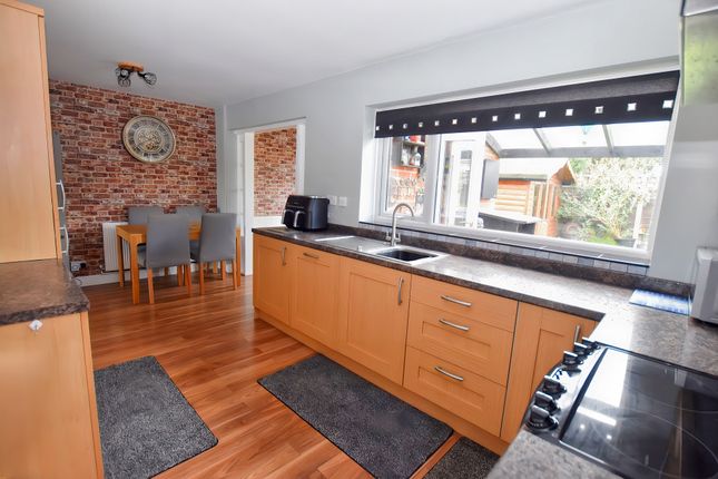 117, Elm Drive, Market Drayton photo 2