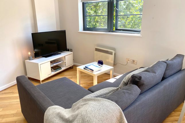 Flat 10 Amisha Court, Grange Road, London photo 2
