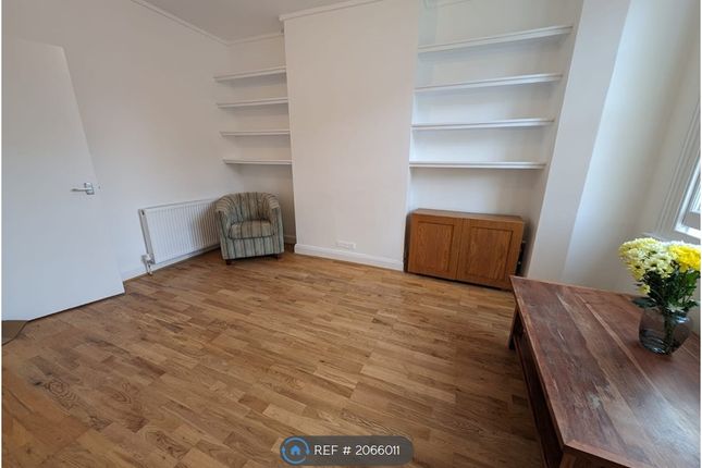 Thumbnail Flat to rent in Haberdasher Street, London