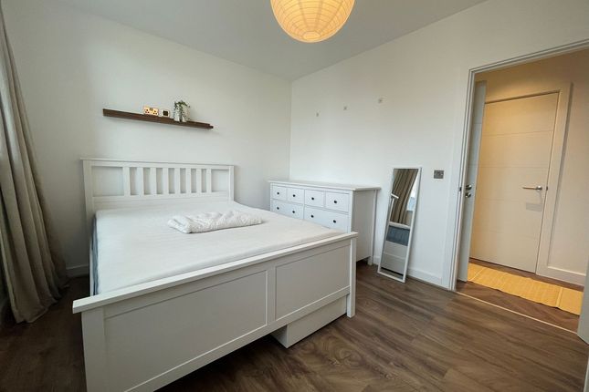 Flat Apartment 36, 20, Gooch St North, Birmingham photo 4