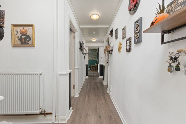 70 Beveridge Street, Dunfermline photo 3
