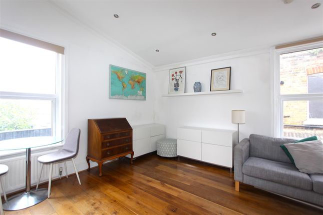 Thumbnail Studio to rent in Nelson Road, Crouch End