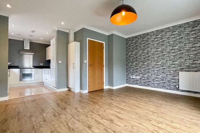 8 Addison Mews Gentian Way, Weymouth photo 2