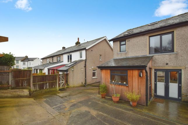 237, Elston Drive, Keighley photo 2