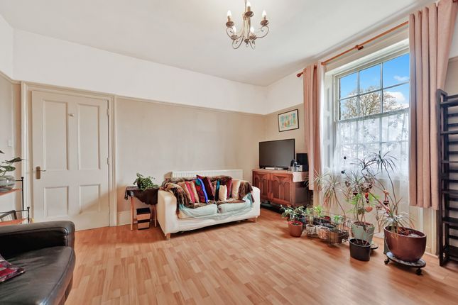 93E, Denmark Hill, Camberwell photo 4