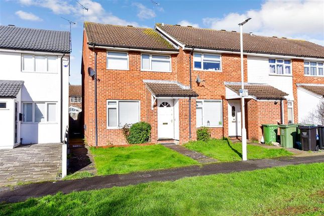 End terrace house for sale in Warrington Square, Billericay, Essex