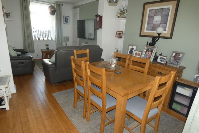15, Creswell Road, Castell-nedd photo 2