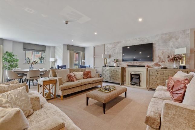 2-bed flat on Randolph House, Northwick Park Road, Harrow HA1, £400,000