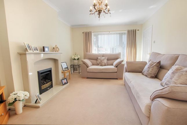 35, Wycliffe Avenue, Northallerton photo 4