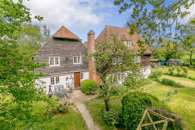 5 Bed Detached House For Sale In Four Oaks Road Headcorn Ashford