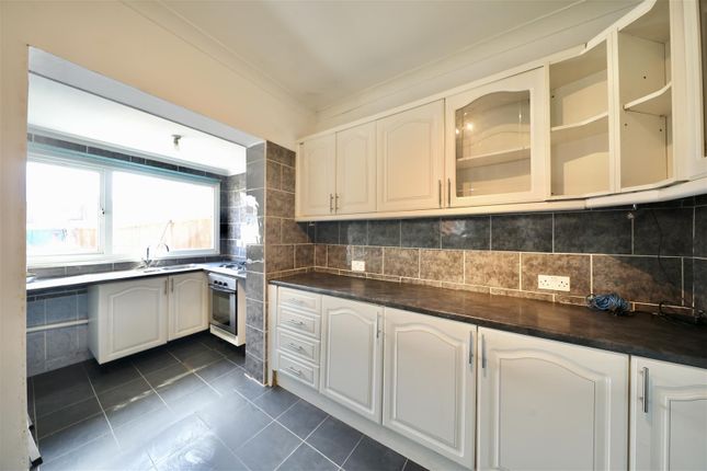 45, Oban Avenue, Hull photo 3