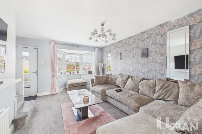 1, Whitstable Close, Hull photo 2