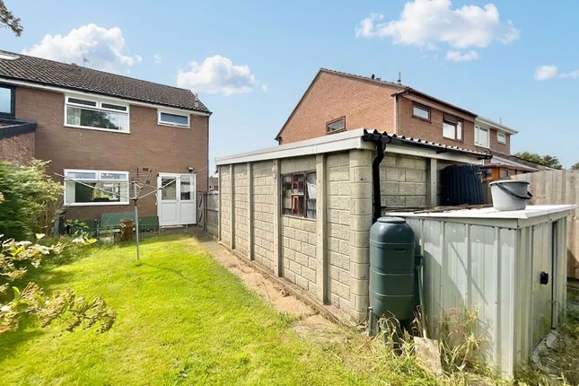 14 Ambleside Close, Crewe photo 4