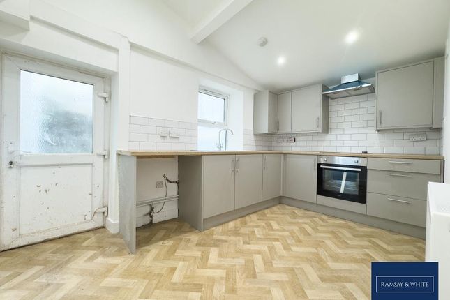 5, John Street, Treorchy photo 4