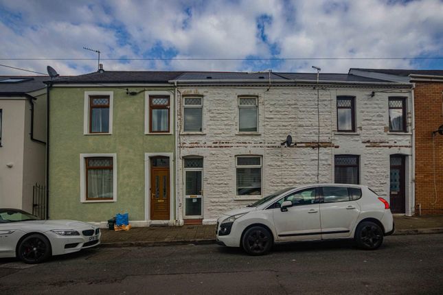 Thumbnail Terraced house to rent in Harriet Street, Penarth