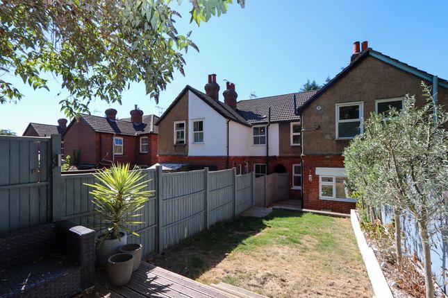Thumbnail Terraced house to rent in Bower Vale, Epping