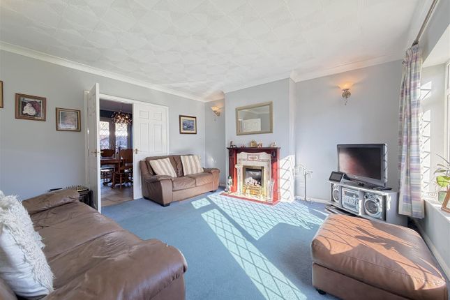 36, Leyfields Crescent, Warwick photo 3