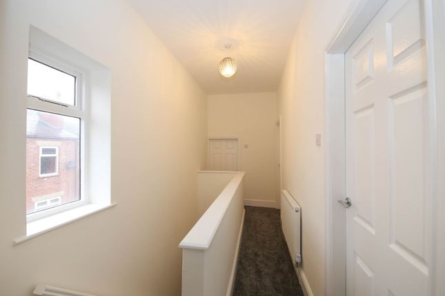 1a Church Grove, Wigan photo 2