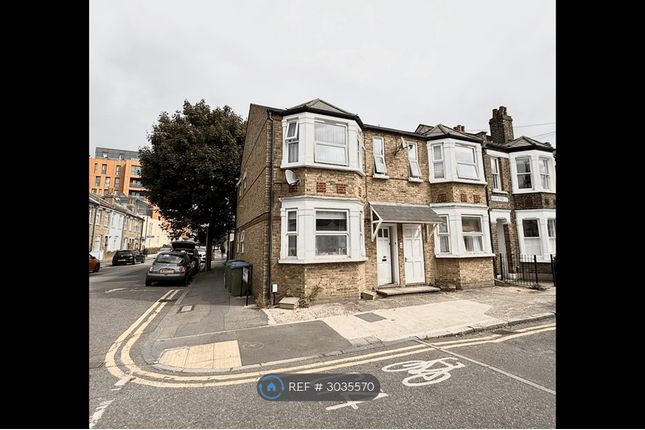 Azof Street, Greenwich, London photo 2