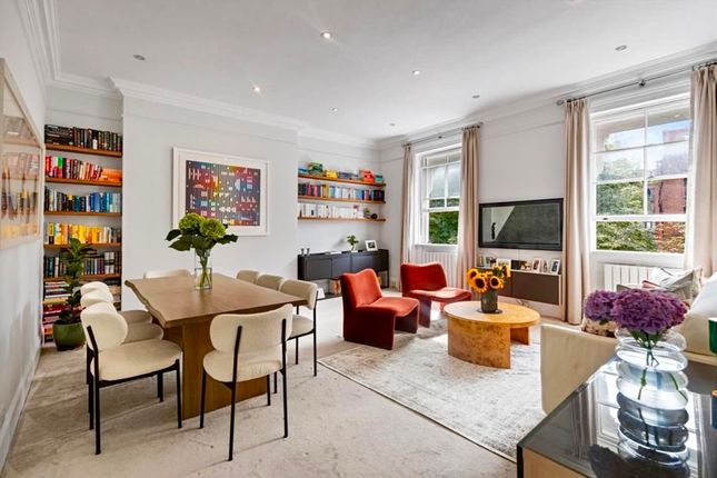 Flat 2, 17, Hamilton Terrace, London photo 3