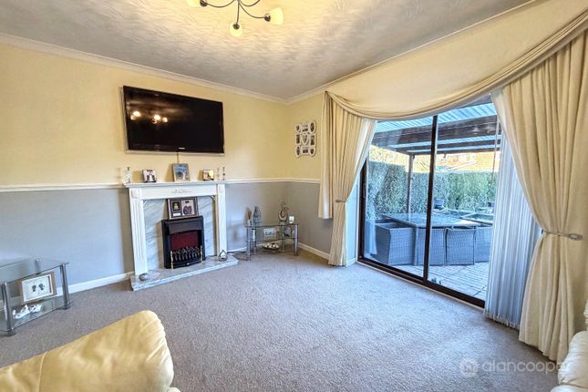87 Bedworth Road, Bulkington, Warwickshire photo 3