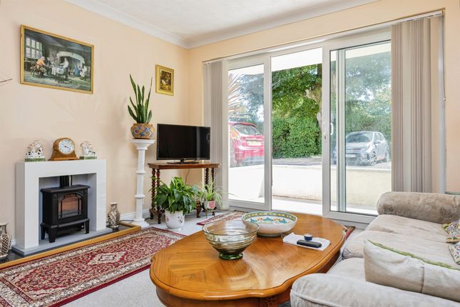Flat 8, Rathlin, Palermo Road, Torquay photo 4