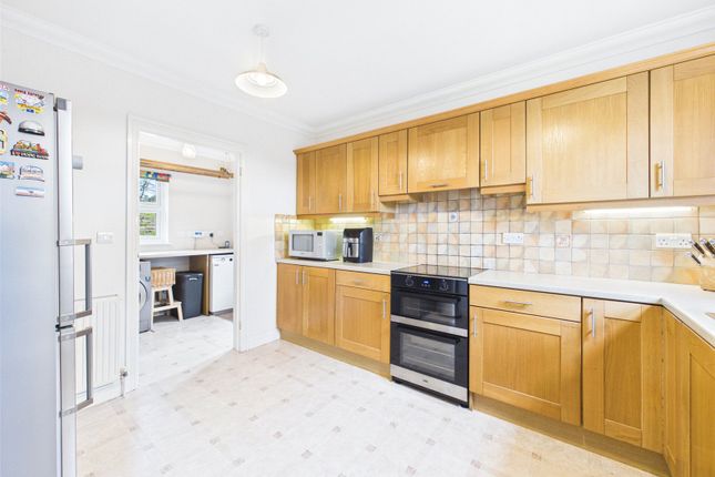 4, Penhale Drive, Devon photo 3