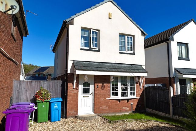 3-bed detached on 16, Hanworth Close, Merseyside, £220,000