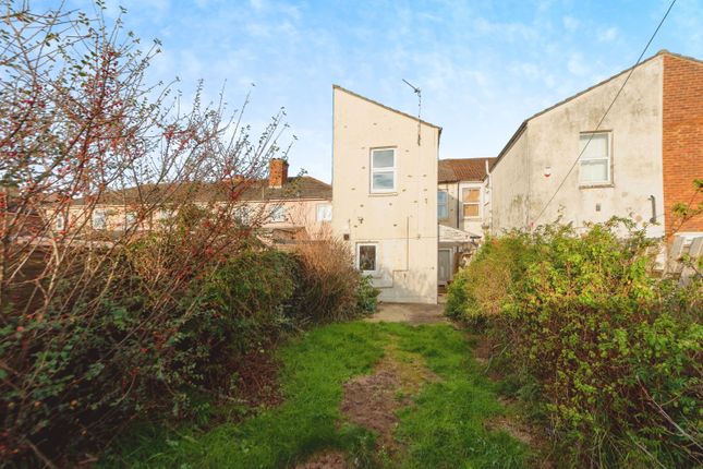 End terrace house for sale in Bishops Road, Southampton, Hampshire