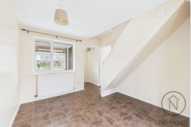 18 Swan Walk, Newton Aycliffe photo 4