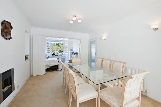 5, Burgh Wood, Banstead photo 3