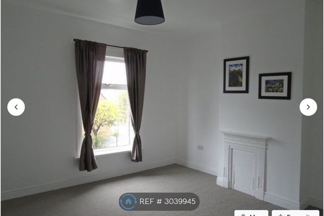 Clarendon Road, Hollingworth, Hyde photo 3