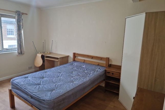 36, St Peters Place, Canterbury photo 5