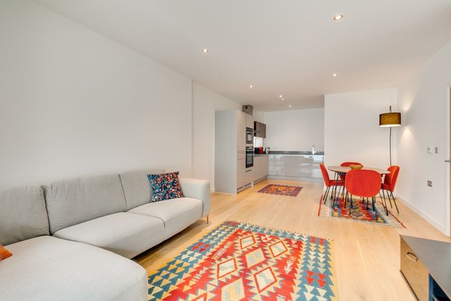 Thumbnail Flat to rent in Quebec Way, London