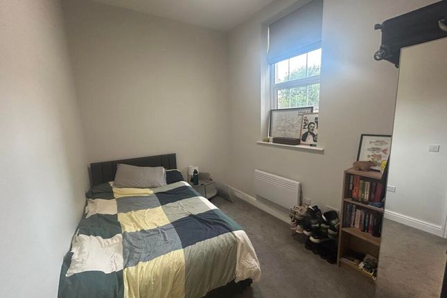 58, Cardiff photo 5