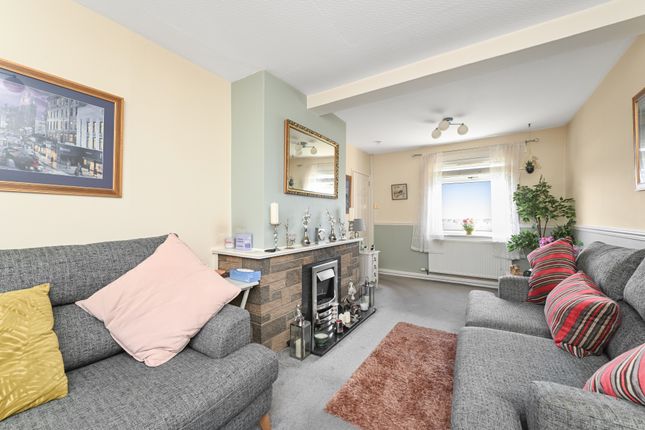 5, Hawthorn Crescent, Mayfield photo 2