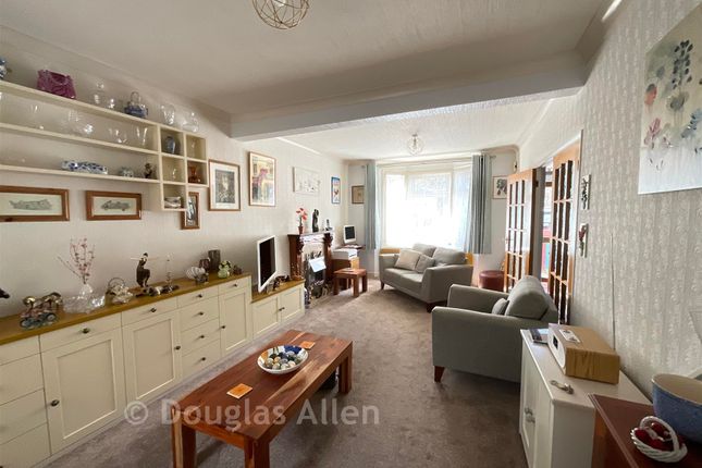 15, Chelmsford Road, London photo 3