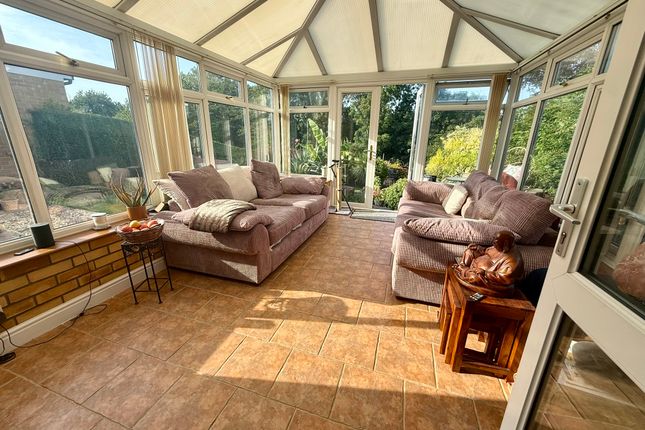 20, Heol Tyn-Y-Fron, Aberystwyth photo 5