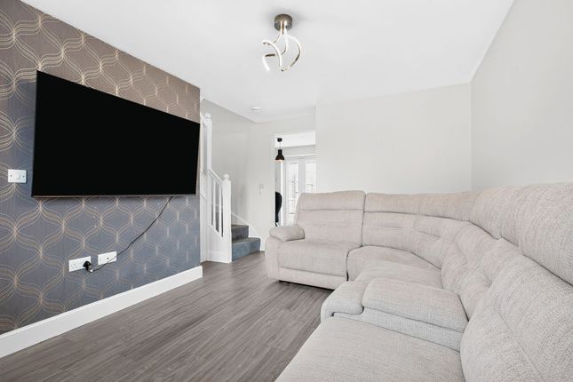 13, Lighthouse Grove, Blyth photo 2