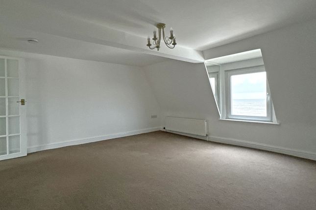 The Penthouse, Wyndham Court, The Esplanade, Sidmouth photo 4