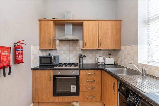 Flat for sale in Jesmond Road, Jesmond, Newcastle Upon Tyne